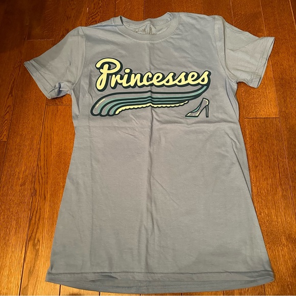 Disney Cinderella tee - Picture 2 of 4